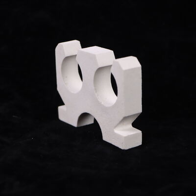 튼튼성 200~400 MPa 알루미나 세라믹 제품 열전도 25~35 W/m 켈빈 기술용