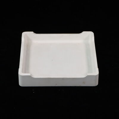 유리의 녹화 및 세라믹 조화 환경에 적합한 오랜 기간 내구성을 보장하는 부드러운 표면 불투화성 sagger