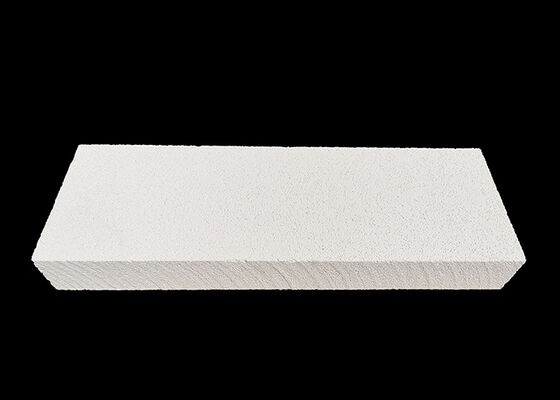 덩어리 밀도 0.6 ~ 1 그램 / 큐브 센티미터 가열성 불 벽돌 중량 작업에 특별한 높은 온도 저항을 제공합니다