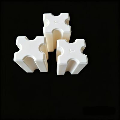 팽창 강도 200 ~ 400 MPa 알루미나 세라믹 절연 저항을 제공하는 산업용 전기용 재료