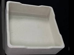 고수분 저항과 하얗거나 노란 강옥 멀라이트 세거